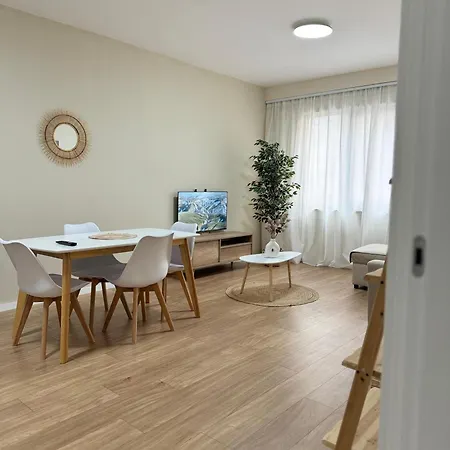 Апартаменты Dennys Lincoln Center Тирана